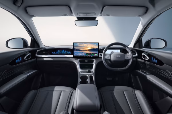A modern, spacious cabin crafted to balance style, technology, and comfort with 14.6" HD touch screen and 8.8" LCD instrument cluster.